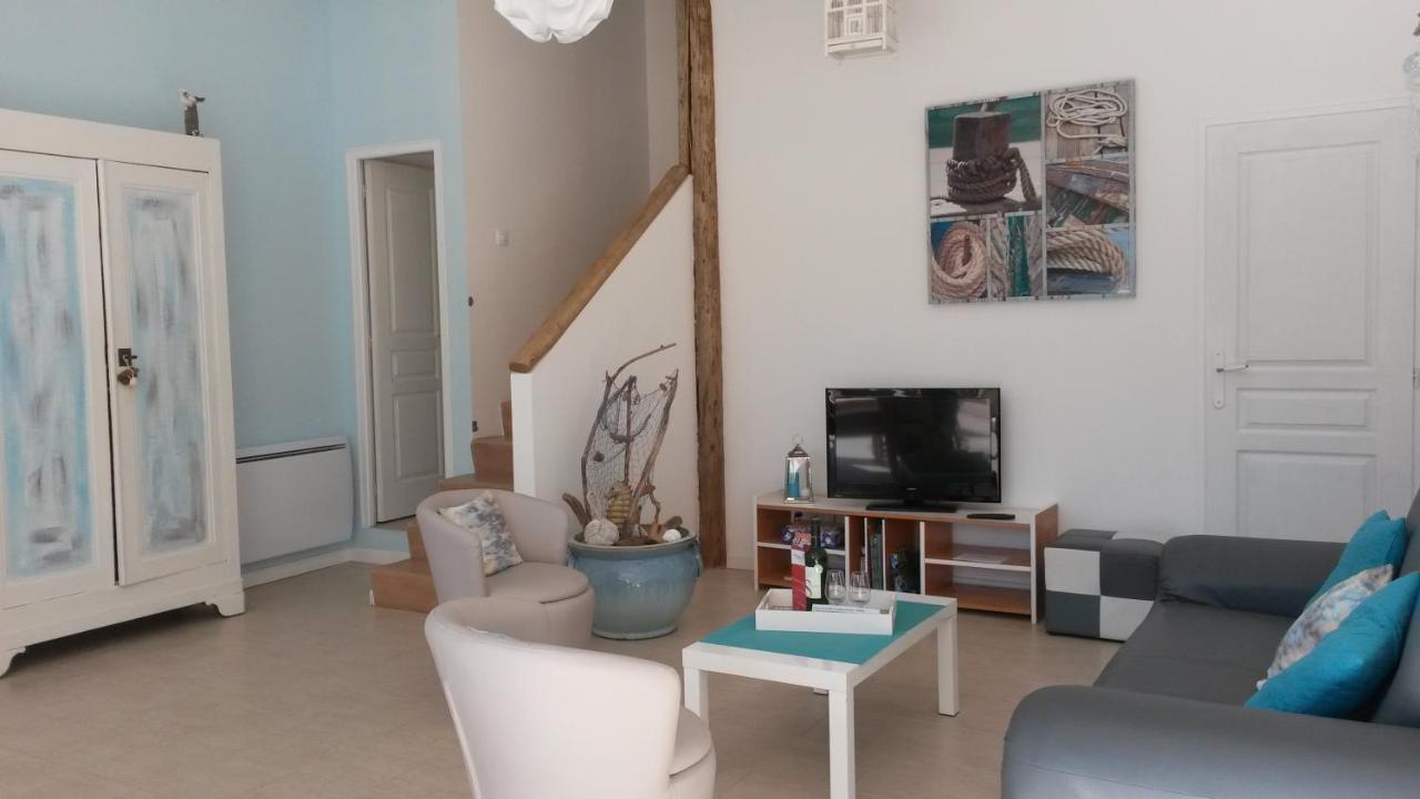 Gîtes tout au sud de la France Pomérols Extérieur photo