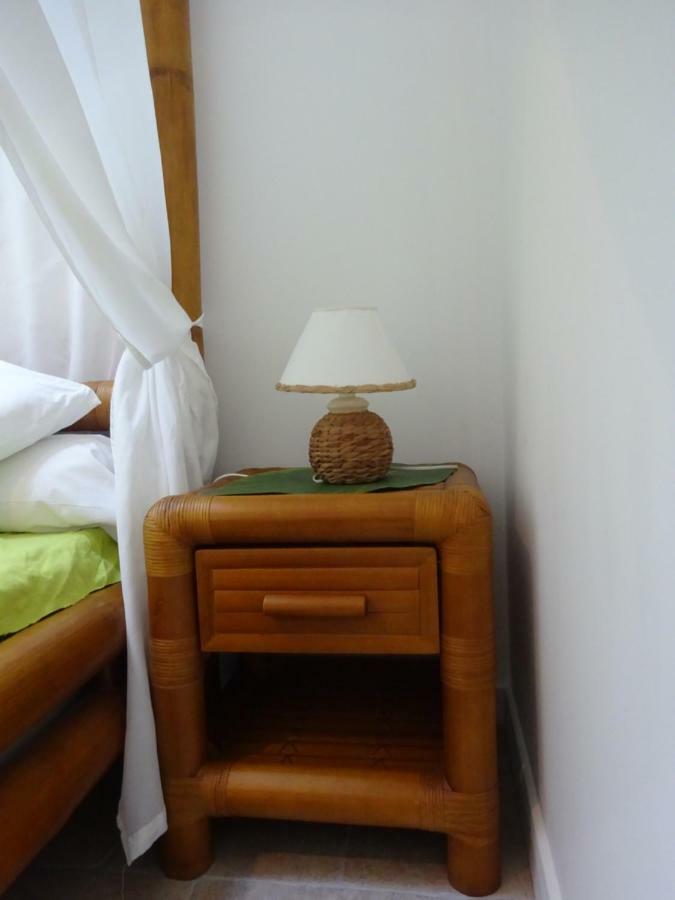 Gîtes tout au sud de la France Pomérols Extérieur photo